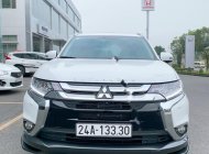 Mitsubishi Outlander   2019 - Cần bán lại xe Mitsubishi Outlander 2.4 CVT Premium năm 2019, màu trắng giá 980 triệu tại Lào Cai