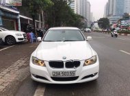 Cần bán BMW 320i 2011, màu trắng, nhập khẩu nguyên chiếc giá 555 triệu tại Hà Nội