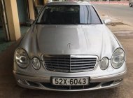 Mercedes-Benz E class   E200  2004 - Cần bán Mercedes E200 2004, màu bạc giá cạnh tranh giá 258 triệu tại Bình Dương