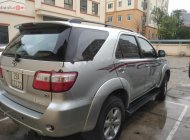 Toyota Fortuner 4x4 AT 2011 - Bán Toyota Fortuner 4x4AT 2011, màu bạc giá cạnh tranh giá 495 triệu tại Hà Nội