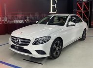 Mercedes-Benz C class C180 2020 - Cần bán Mercedes C180 sản xuất 2020, màu trắng, giá cạnh tranh giá 1 tỷ 385 tr tại Tp.HCM