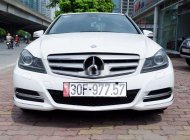 Mercedes-Benz C class 2013 - Cần bán gấp Mercedes C200 năm 2013, màu trắng giá 636 triệu tại Hà Nội