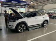 Hyundai Tucson 2018 - Bán Hyundai Tucson đời 2018, màu trắng giá 850 triệu tại Quảng Ngãi