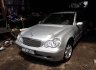 Mercedes-Benz C class 2003 - Bán Mercedes C class đời 2003, màu bạc, nhập khẩu nguyên chiếc giá 138 triệu tại Tp.HCM