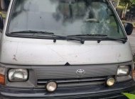 Toyota Hiace   2000 - Bán xe Toyota Hiace đời 2000, màu bạc, xe nhập giá 15 triệu tại Hòa Bình