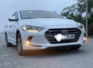 Hyundai Elantra 2017 - Bán Hyundai Elantra 2017, màu trắng xe gia đình giá 435 triệu tại Hà Nam