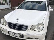 Mercedes-Benz C class 2004 - Cần bán gấp Mercedes C240 sản xuất năm 2004, màu trắng, 256tr giá 256 triệu tại Tp.HCM