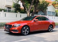 Mercedes-Benz E class E200 Sport 2020 - Bán xe Mercedes E200 Sport sản xuất 2020, màu đỏ, xe siêu lướt giá 2 tỷ 179 tr tại Tp.HCM