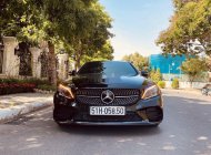 Mercedes-Benz C class 2019 - Cần bán xe Mercedes C class đời 2019, màu đen giá 1 tỷ 820 tr tại Bình Dương