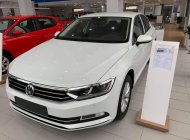 Volkswagen Passat Bluemotion Comfort 2018 - Bán Volkswagen Passat Bluemotion Comfort đời 2018, màu trắng, nhập khẩu nguyên chiếc giá 1 tỷ 380 tr tại Quảng Ninh