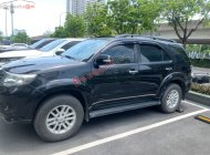 Toyota Fortuner   V  2012 - Cần bán xe Toyota Fortuner V năm 2012, màu đen còn mới giá 480 triệu tại Hà Nội