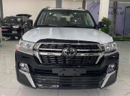 Bán xe Toyota Land Cruiser 5.7 VXS đời 2021, màu đen, xe nhập giá 8 tỷ 100 tr tại Hà Nội