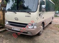 Hyundai County 2012 - Cần bán gấp Hyundai County năm 2012, màu kem (be) giá 518 triệu tại Hà Nội