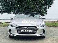 Hyundai Elantra 2018 - Bán ô tô Hyundai Elantra đời 2018, màu bạc còn mới giá 535 triệu tại Kiên Giang