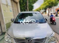 Toyota Innova  E   2012 - Bán xe Toyota Innova E đời 2012, màu bạc giá 310 triệu tại Bình Dương