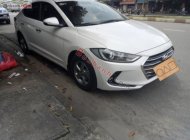 Hyundai Elantra   2017 - Bán Hyundai Elantra đời 2017, màu trắng còn mới giá 470 triệu tại Bến Tre