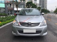 Toyota Innova   V  2009 - Bán xe Toyota Innova V năm sản xuất 2009, màu xám, giá chỉ 298 triệu giá 298 triệu tại Tp.HCM