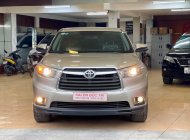 Toyota Highlander LE 2014 - Xe Toyota Highlander LE nhập Mỹ nguyên chiếc sản xuất năm 2014 giá 1 tỷ 300 tr tại Hà Nội