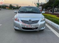 Toyota Vios   MT 2011 - Cần bán gấp Toyota Vios MT đời 2011, màu bạc chính chủ, giá tốt giá 218 triệu tại Hà Nội