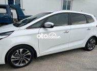 Kia Rondo 2019 - Cần bán Kia Rondo 2019, màu trắng xe gia đình, giá 500tr giá 500 triệu tại Sóc Trăng