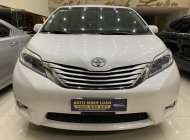 Toyota Sienna 2017 - Màu trắng giá 2 tỷ 650 tr tại Tp.HCM