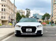 Audi TT 2016 - Bán xe Audi TT sản xuất 2016, màu trắng, xe nhập giá 1 tỷ 560 tr tại Tp.HCM