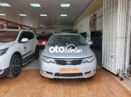 Kia Forte MT 2013 - Cần bán Kia Forte MT năm sản xuất 2013, màu bạc còn mới giá 275 triệu tại Cần Thơ