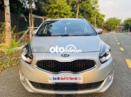 Kia Rondo   2.0 GAT 2015 - Cần bán gấp Kia Rondo 2.0 GAT năm 2015, màu bạc còn mới giá 428 triệu tại Long An