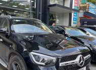 Bán xe Mercedes-Benz GLC300 sản xuất 2021, màu đen, nội thất kem giá 2 tỷ 410 tr tại Hà Nội