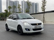 Suzuki Swift 2015 - Cần bán lại xe Suzuki Swift 1.4AT sản xuất 2015, màu trắng, giá tốt giá 375 triệu tại Hà Nam