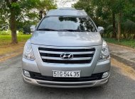 Hyundai Starex   2018 - Bán ô tô Hyundai Starex Limousine năm 2018, màu bạc giá 1 tỷ 70 tr tại Tp.HCM