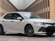 Toyota Camry Q  2022 - Cần bán Toyota Camry Q sản xuất năm 2022, màu trắng, nhập khẩu giá 1 tỷ 167 tr tại Hà Nội