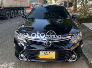 Cần bán lại xe Toyota Camry 2.5Q năm 2019, màu đen, xe nhập giá 1 tỷ 50 tr tại Cần Thơ