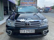 Toyota Fortuner V 2010 - Bán Toyota Fortuner V sản xuất năm 2010, màu đen giá 375 triệu tại Tp.HCM