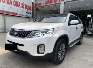 Kia Sorento 2WD 2.2 DATH  2018 - Bán Kia Sorento 2WD 2.2 DATH năm 2018, màu trắng giá 805 triệu tại Long An