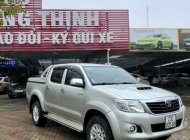 Toyota Hilux 2013 - Bán Toyota Hilux 2.5E MT sản xuất năm 2013, màu bạc, 420 triệu giá 420 triệu tại Hải Dương