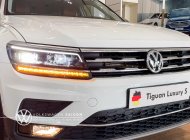 Volkswagen Tiguan 2022 - [Volkswagen Vũng Tàu ]Tiguan Luxury S 2022 màu Trắng, động cơ 2.0 Turbo, SUV 7 chỗ gầm cao cho gia đình, dẫn động 2 cầu giá 1 tỷ 929 tr tại Đắk Lắk