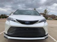 Cần bán xe Toyota Sienna 2.5L Hybrid năm 2021, màu trắng, nhập khẩu giá 3 tỷ 999 tr tại Hà Nội