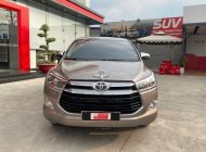 Cần bán xe Toyota Innova 2.0V năm 2018, màu xám giá cạnh tranh giá 730 triệu tại Tp.HCM