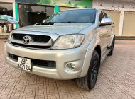 Bán Toyota Hilux 3.0G năm sản xuất 2010, màu bạc, nhập khẩu nguyên chiếc, giá chỉ 395 triệu giá 395 triệu tại Sơn La