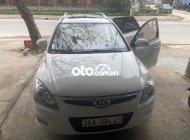 Hyundai i30 2011 - Bán Hyundai i30 sản xuất 2011, màu trắng xe gia đình, 300 triệu giá 300 triệu tại Thanh Hóa