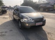 Kia Carens 2010 - Xám ghi, máy xăng, số sàn giá 195 triệu tại Long An