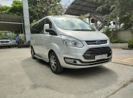 Ford Tourneo 2019 - Giá chỉ 820 triệu, odo 25000km - Xe bảo dưỡng hãng định kì, liên hệ nhận giá tốt giá 810 triệu tại Bình Dương