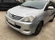 Toyota Innova 2009 - Màu bạc xe gia đình, giá chỉ 250 triệu giá 250 triệu tại Hòa Bình