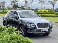 Bentley Bentayga 2019 - Hỗ trợ ngân hàng 70% giá 15 tỷ 900 tr tại Tp.HCM