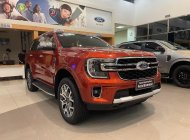 Ford Everest 2022 - Sẵn xe đỏ cam, giao tháng 8, ưu đãi giá tốt nhất miền Bắc. Hỗ trợ 350 triệu lăn bánh, làm thủ tục lăn bánh a-z giá 1 tỷ 245 tr tại Lạng Sơn