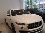 Maserati 2020 - Nhập khẩu chính hãng 1 chiếc duy nhất tại showroom nội thất nâu phối lụa Zegna, sẵn xe giao ngay giá 7 tỷ 121 tr tại Tp.HCM