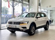 Volkswagen Tiguan 2023 - màu trắng khuyến mãi 100% trước bạ + 5 năm bảo dưỡng cho khách liên hệ Ms Minh Thư giá 1 tỷ 929 tr tại Tp.HCM