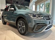 Volkswagen Tiguan 2022 - Màu cực đẹp - Sẵn xe tại showroom - Liên hệ hotline nhận ưu đãi đặc biệt trong T11 giá 1 tỷ 999 tr tại Phú Thọ