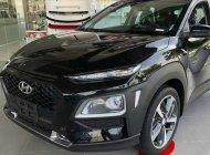 Hyundai Kona 2.0 AT tiêu chuẩn 2021 - Cần bán Hyundai Kona 2.0 AT tiêu chuẩn đời 2021, màu đen giá 636 triệu tại Trà Vinh